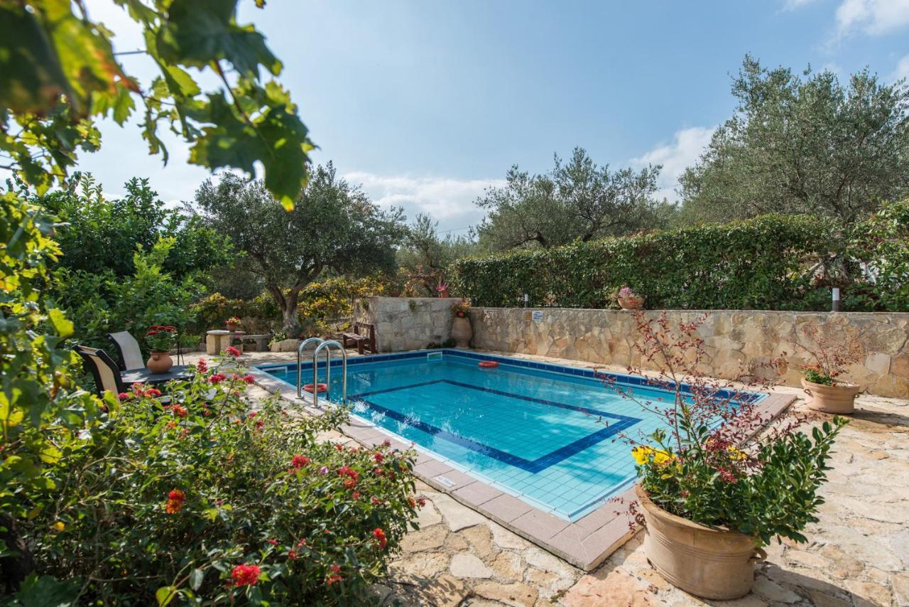 Villa Toula With Pool Nr Armeni Crete Makhairoí Exterior foto